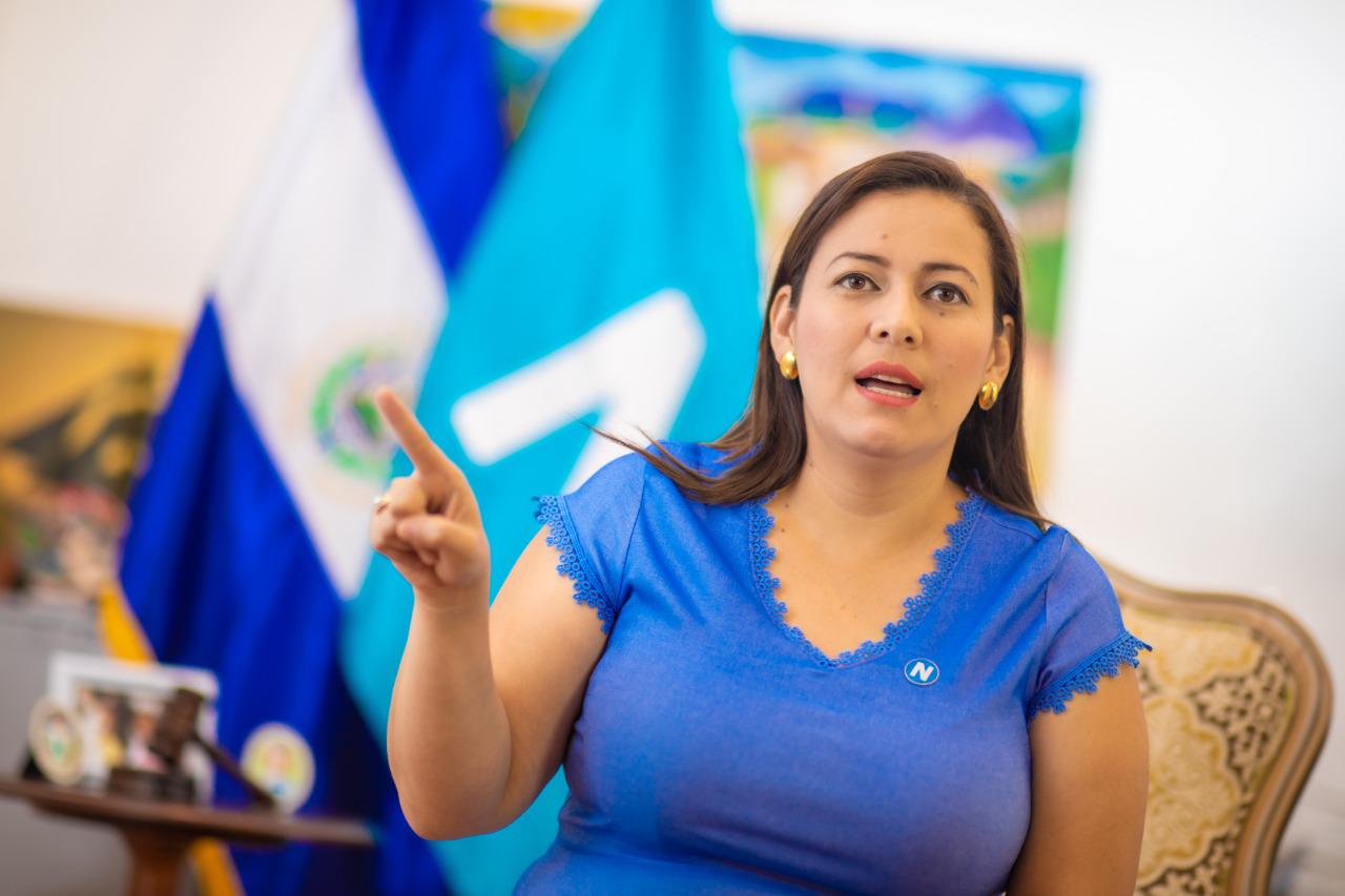 Cecilia Rivera condena que partidos de oposición intenten destituir al presidente Nayib Bukele cecilia-rivera-condena-que-partidos-de-oposicion-intenten-destituir-al-presidente-nayib-bukele